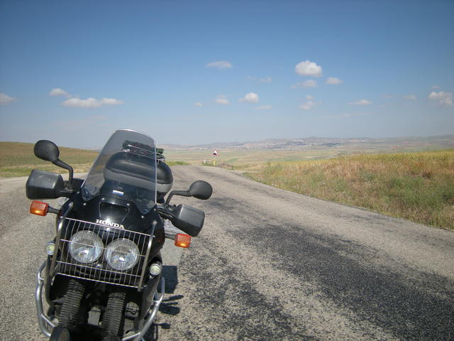Пейзаж с мотоциклет 2.