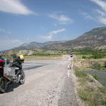 Спирам, паркирам, слизам от мотора и снимам. 