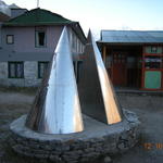 Мемориалът на загиналите на Еверест в Периче. 