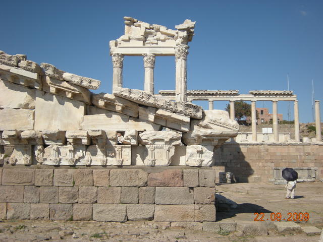 Части от Акрополът на Атина.